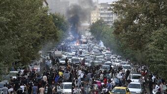 İran’da sokaklar durulmuyor