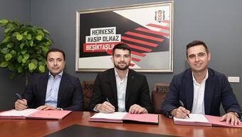 Beşiktaş Ersin Destanoğlu ile sözleşme yeniledi