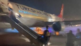 SON DAKİKA: THY uçağının lastiği patladı, yolcular tahliye edildi