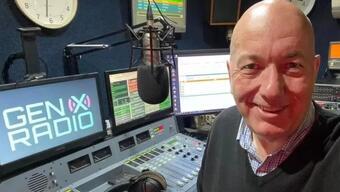 Birleşik Krallık'ta radyo sunucusu canlı yayında hayatını kaybetti