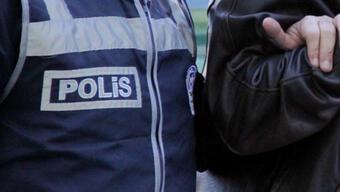 Türk lirasını yırtarak paylaşımda bulunan 2 Finlandiyalıya gözaltı