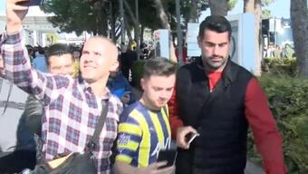 Fenerbahçe taraftarından Volkan Demirel'e yoğun ilgi