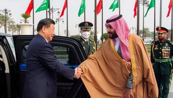 Çin-Suudi Arabistan yakınlaşmasında 29.6 milyar dolarlık imza: Kritik ziyaret ABD'ye mesaj mı?