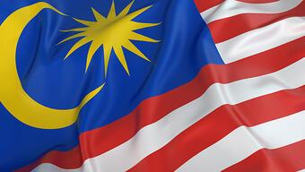 Malezya Başbakanı İbrahim meclisten güvenoyu aldı