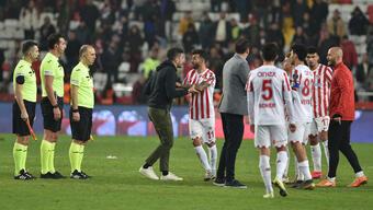 Antalyaspor ve Galatasaray'dan iptal edilen gol tepkisi: Tuz koktu