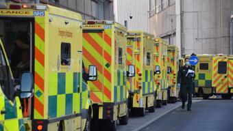 İngiltere'de ambulans personeli grevde