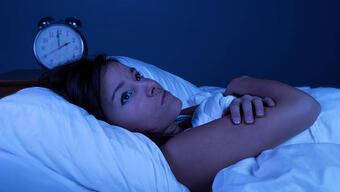 Uykusuzluk beyni tehdit ediyor! Hangi yaş grubu ne kadar uyumalı?