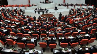 AK Parti ve MHP'li vekillere 'EYT' sunumu