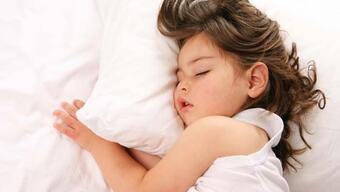 Çocuklarda sağlıklı uyku için 7 etkili öneri