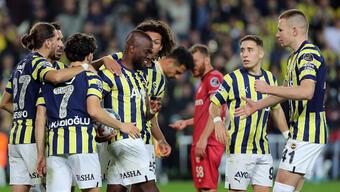 Hem gelir hem borçta lider Fenerbahçe