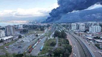MSB duyurdu: İskenderun Limanı'ndaki yangın söndürüldü