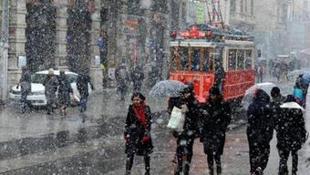 Vali Yerlikaya duyurdu: İstanbul'da kamu personeline kar izni