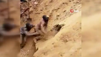 Kongolu madenciler göçükten böyle çıkarıldı: Elleriyle kazarak kurtardılar!