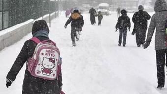 Eğitime kar engeli... 6 ilde okullar tatil edildi
