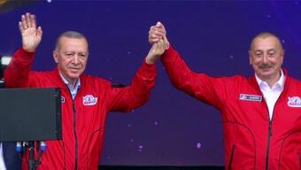 Son dakika... İlham Aliyev'le birlikte Togg'la geldi! Cumhurbaşkanı Erdoğan, TEKNOFEST'te: Dışa bağımlılığın kader olmadığını gösterdik