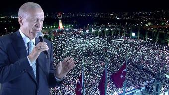 Son dakika... Erdoğan'dan Beştepe'de balkon konuşması: Kimseye kırgın, küskün ve öfkeli değiliz