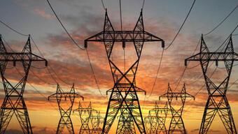 Sanayi ve KOBİ'lerin elektriği yüzde 20 zamlandı