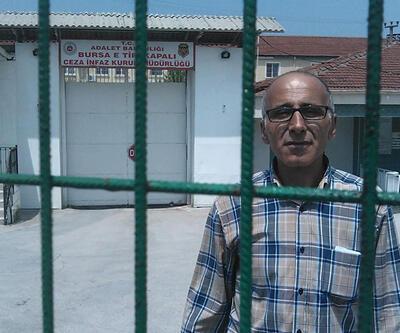 Erdoğanı protesto etti, cezaevine girdi