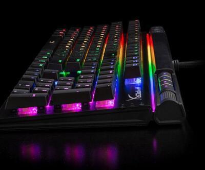 HyperX Alloy Elite RGB mekanik klavye incelemesi