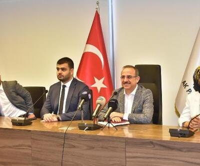 AK Parti İzmirde yeni yönetim açıklandı