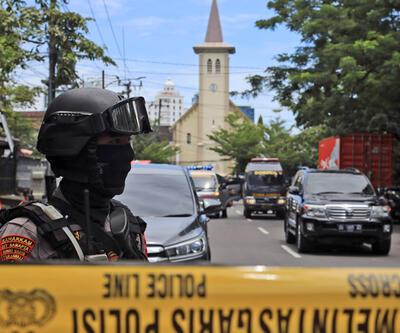 Endonezyada kiliseye bombalı saldırı