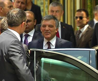 Abdullah Gülün danışmanından istifa