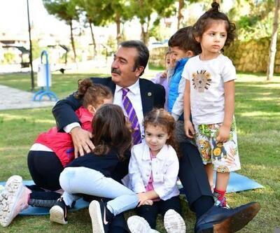 Başkan Soner Çetin, güne çocuklarla başladı