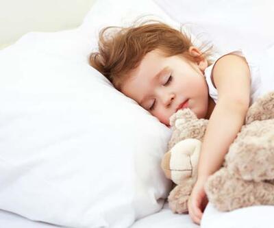 İşte bebeklerde ve çocuklarda uyku düzeni sağlamanın püf noktaları