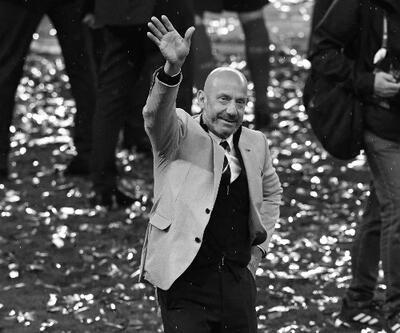 İtalya futbolunun efsane ismi Gianluca Vialli vefat etti