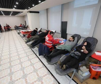 Başakşehir’de depremzedeler için kan bağışı yapıldı