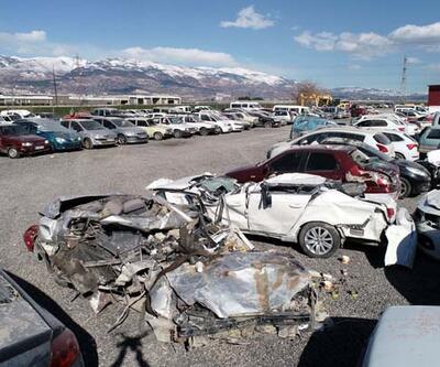Kahramanmaraşta depremde binlerce araç da hasar gördü