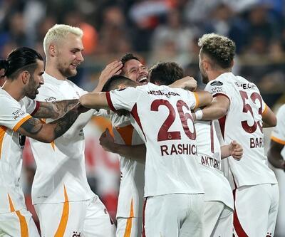 Galatasaray, Alanyada farka gitti
