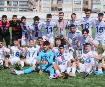 U18 Liginde Burdur Belediyespor şampiyon