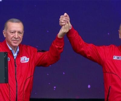 Son dakika... İlham Aliyevle birlikte Toggla geldi Cumhurbaşkanı Erdoğan, TEKNOFESTte: Dışa bağımlılığın kader olmadığını gösterdik