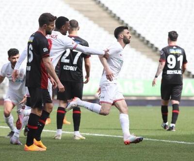 Antalyaspor, deplasmanda 10 hafta sonra galibiyeti hatırladı