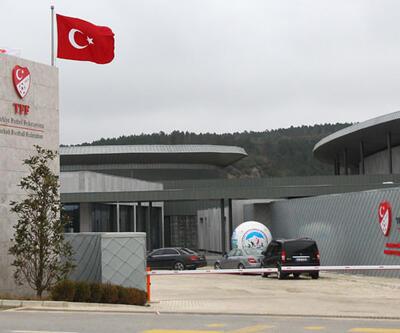 FIFA ve UEFAdan Türk hakemlerine kritik görevler