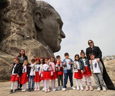 Atatürk Maskındaki sergiye öğrencilerden ziyaret