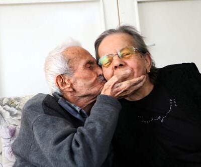 65 yıldır bitmeyen aşk En uzun süredir evli çift unvanına sahipler