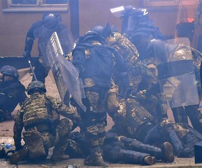 Kosova’daki olaylarda 25’i KFOR askeri 75 kişi yaralandı