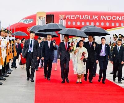 Çin Devlet Başkanı, Endonezyalı mevkidaşı Widodo ile görüştü