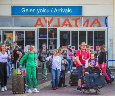 Rekor Antalyaya gelen turist sayısı 8 milyonu geçti