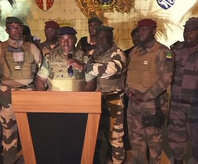 Gabonda darbe: Yönetime el koyan General Nguema demokrasi sözü verdi