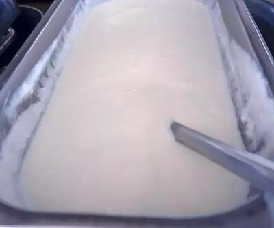 Ev yapımı yoğurt mu, marketten alınan mı Hangisi daha güvenilir Ev yapımı yoğurtlar tehlikeli mi Market yoğurtları neden uzun süre bozulmuyor
