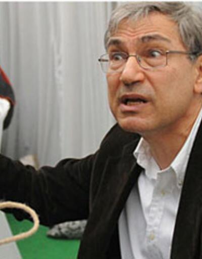 Orhan Pamuk Independentin listesinde
