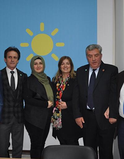 MHPden istifa: 5 Belediye Meclis Üyesi İYİ Partiye katıldı