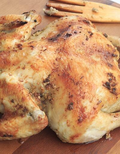 Fırında Bütün Tavuk Tarifi: Bütün Tavuk Fırında Nasıl Yapılır Fırında Nasıl Kaç Derecede Pişer En Güzel Bütün Tavuk Yapımı