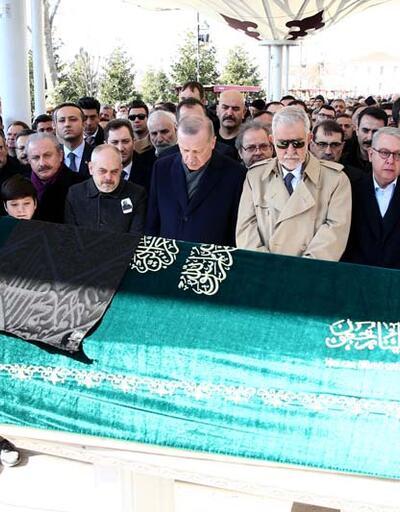 Cumhurbaşkanı Erdoğan, Fatih Camisinde cenaze namazına katıldı