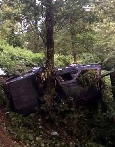 Trabzonda otomobil uçuruma yuvarlandı; 1 ölü, 5 yaralı