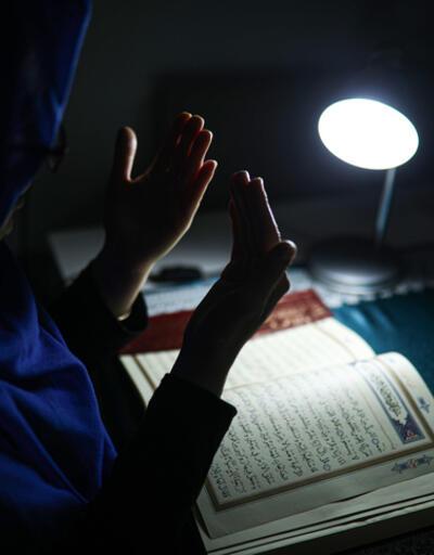 Kötü Düşüncelerden Kurtulma Duaları Nelerdir Kötü Düşüncelerden Kurtulma Duası Türkçe, Arapça Okunuşu Ve Anlamı