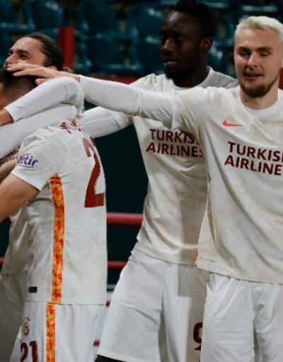 Lider Galatasaray Rusyada kazandı